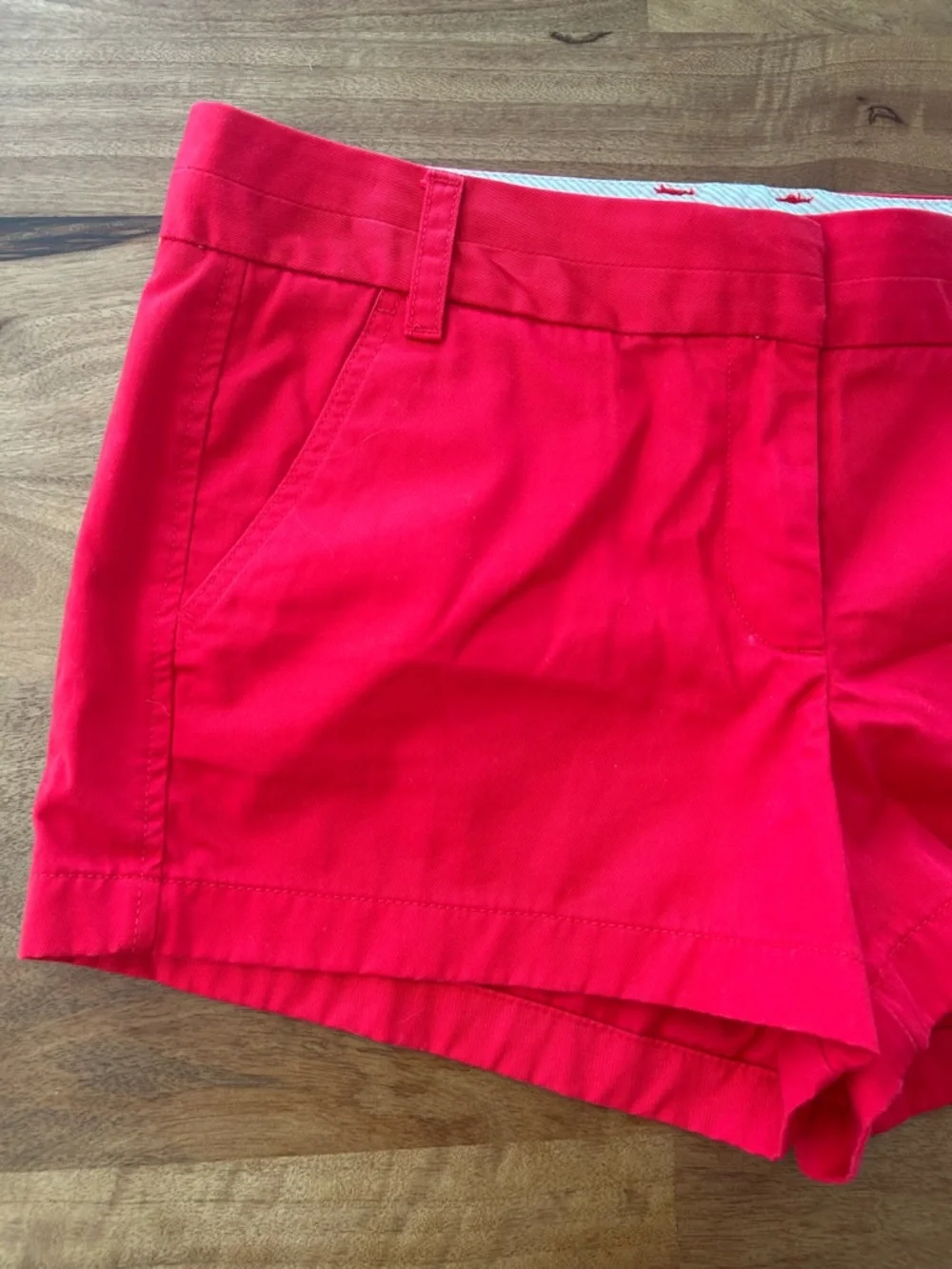 J. Crew Bright Red ‘Broken-In’  Chino Shorts 3.5” inseam Size 12 - Picture 4 of 9